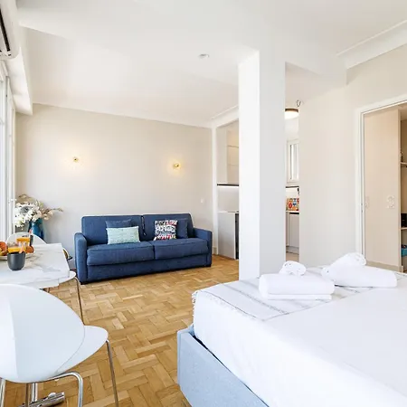 Cosy Rooftop - Happy *