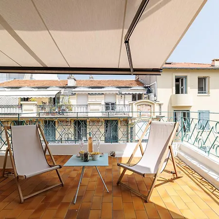 Apartment Cosy Rooftop - Happy *