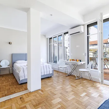 Cosy Rooftop With Terrace - Happy Apartament