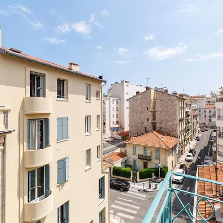 Cosy Rooftop With Terrace - Happy Apartament *